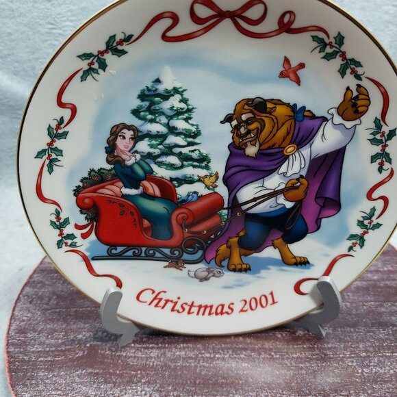 Disney Beauty & The Beast Christmas 2001 Collectible Plate 10th Year Limited Edi - Picture 2 of 4